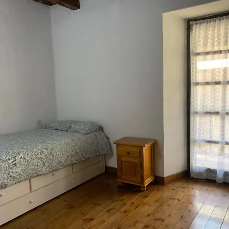 Apartament Bpirineos-La Tuasa Anciles